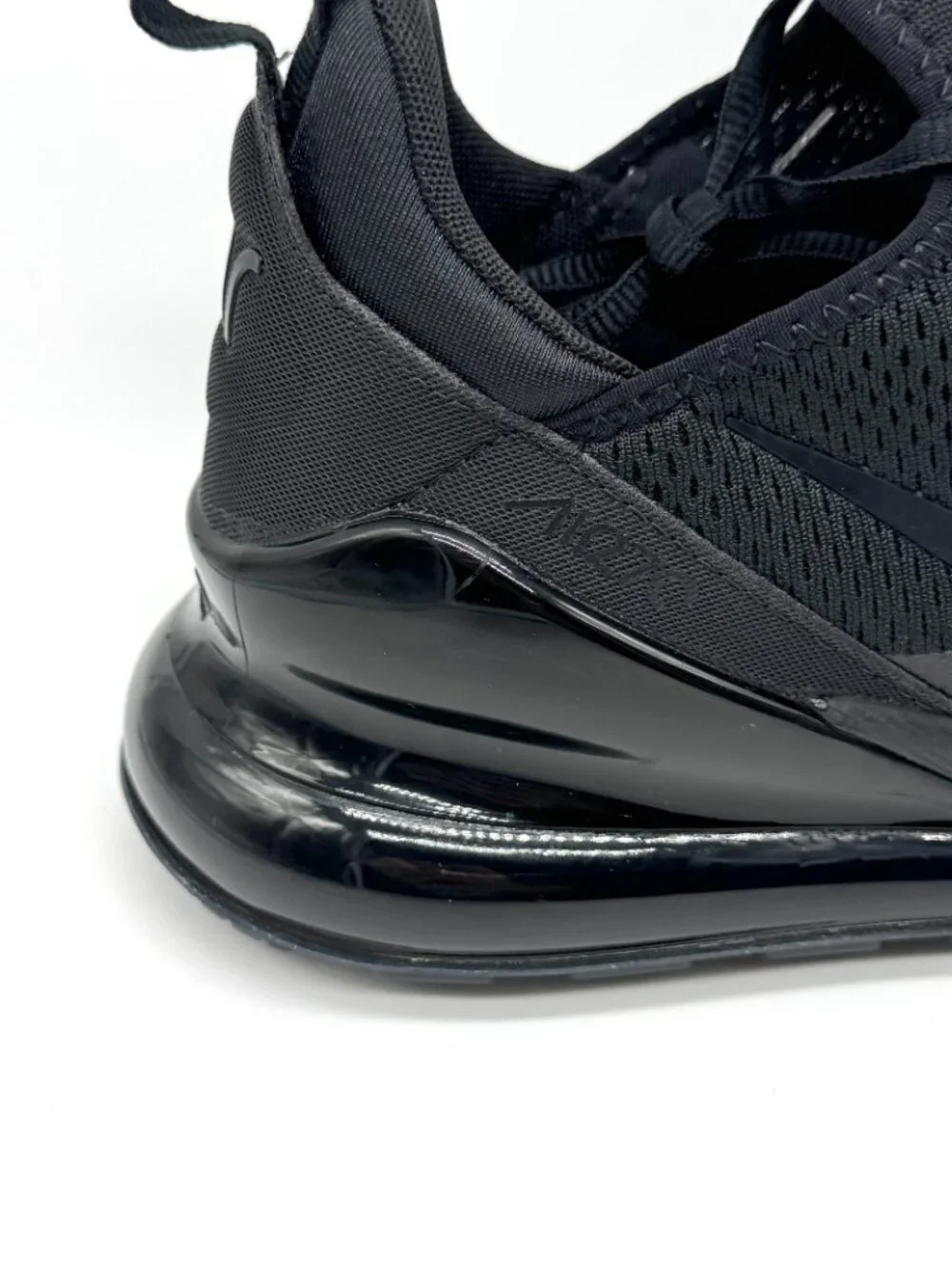 Nike Mens Air Max 270 Black Shoes Sz 10.5 New w/ Marks Activewear AH8050-005